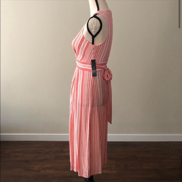 Lulu’s stripped dress - Picture 2 of 8